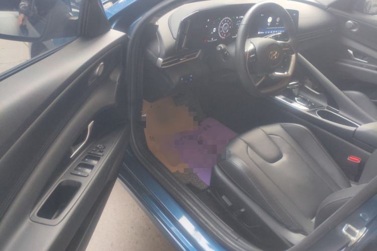 Used Hyundai Elantra 2021 1.5L CVT LUX Prestige Edition