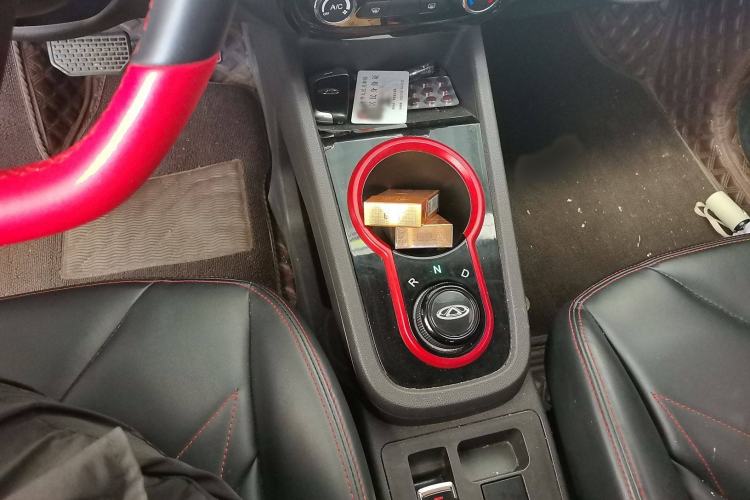 Used Chery Little Ant 2022 Sweet Pink Edition Half-Sugar Version 3-Cell Lithium 30kW 301km
