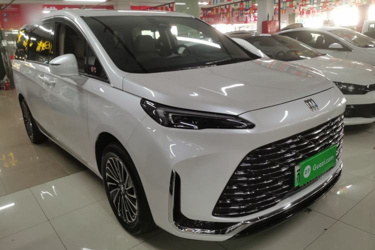 Used Buick GL8 New Energy 2025 Lu Shang Luxury Edition 7-Seater
