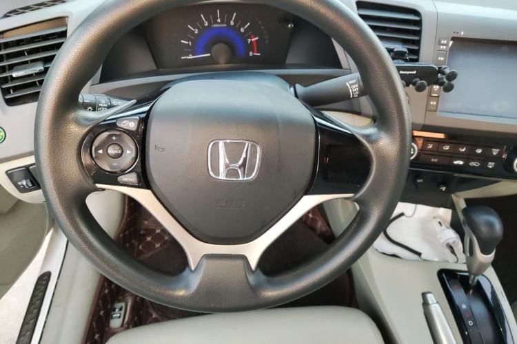 Used Honda Civic 2013 10th Anniversary 1.8L Automatic Comfort Version
