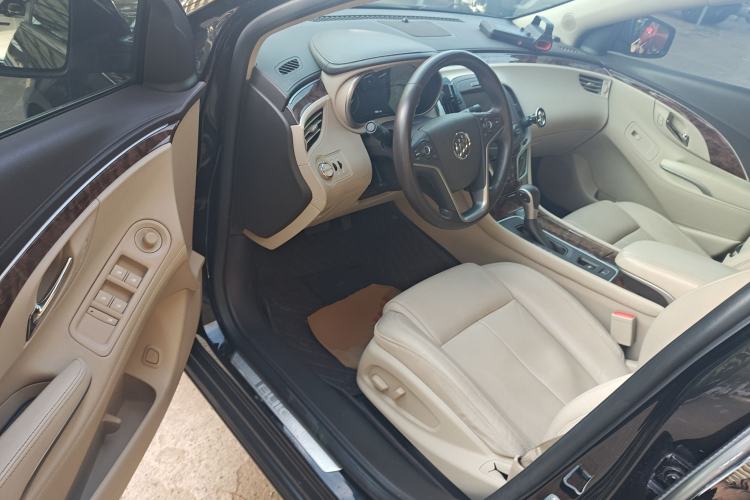 Used Buick LaCrosse 2013 2.4L SIDI Leading Comfort Version