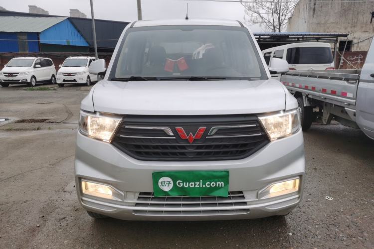 Used Wuling Hongguang V 2022 1.5L Enjoy Edition Electric-Powered LAR
