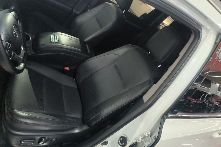 Used Toyota Highlander 2015 2.0T Four-Wheel Drive Luxury Edition 7-Seater