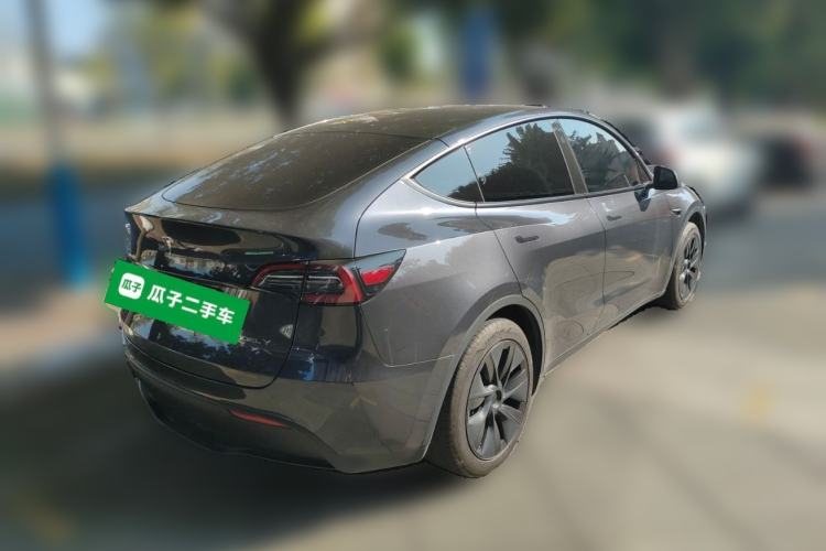 Used Tesla Model Y 2024 Rear-Wheel-Drive Version