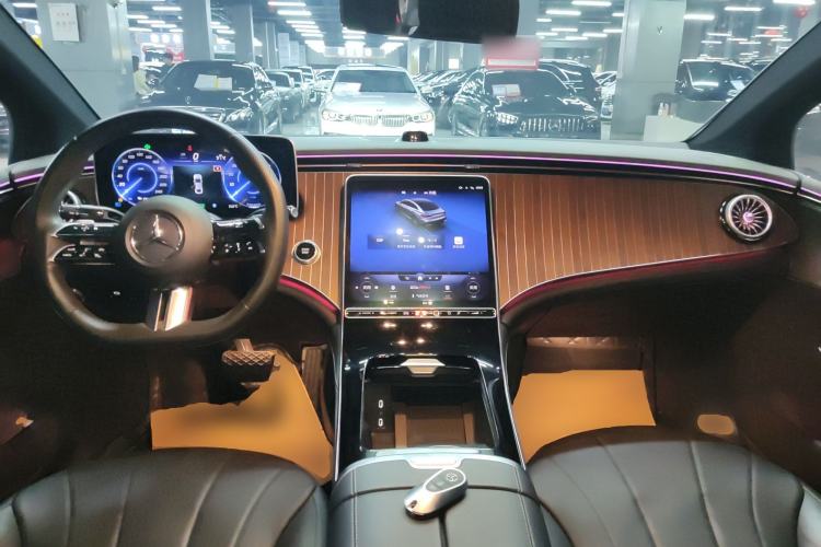 Used Mercedes-Benz EQE 2022 350 Pioneer Edition