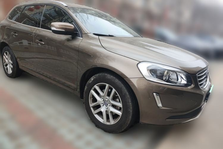 Used Volvo XC60 2017 T5 Smart Upgrade Edition

