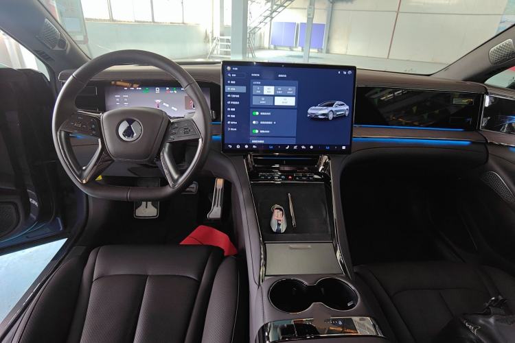 Used Denza Z9 2024 1100 km Four-Wheel Drive Max Version