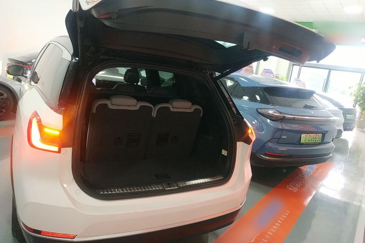 Used Nio ES8 2020 580 km Range 7-Seater Version
