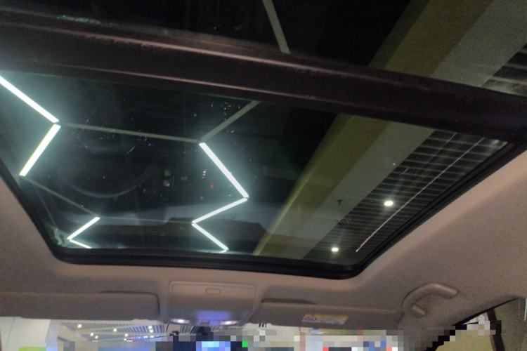 Used Volkswagen Tiguan L 2018 330TSI Automatic Two-Wheel Drive Luxury Edition
