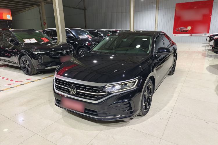 Used Volkswagen Passat 2023 330TSI Luxury Edition
