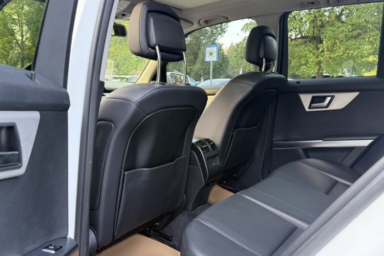 Used Mercedes-Benz GLK-Class 2014 GLK 260 4MATIC Dynamic Model
