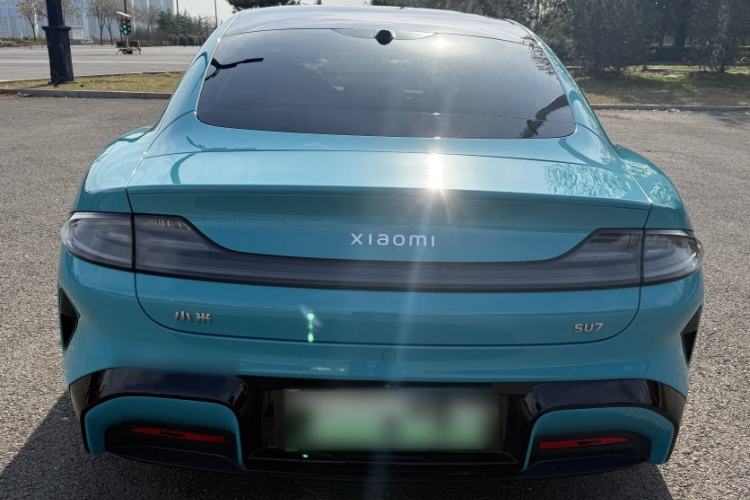 Used  SU7 2024 Rear-Drive Long-Range Intelligent Driving Version
