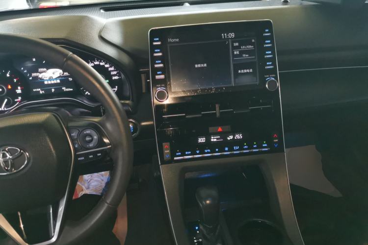 Used Toyota Avalon 2019 2.0L Luxury Edition China VI Standard
