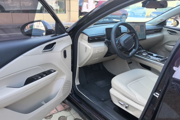 Used Wuling Xingguang 2023 150 Advanced Edition
