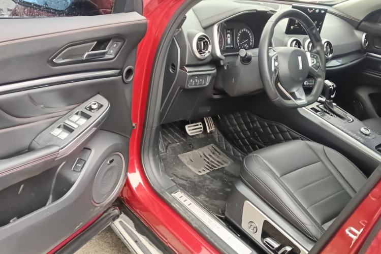 Used Wey VV5 2019 Upgraded Model 2.0T Two-Wheel Drive Ultra-Luxury Version China V Standard