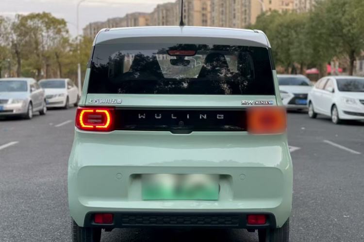 Used Wuling Hongguang MINIEV 2021 Macaron Fashion Model Lithium Iron Phosphate