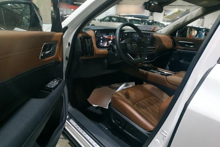 Used Nissan Terra 2024 380 VC-TURBO Four-Wheel Drive Prestige Edition 6 Seats