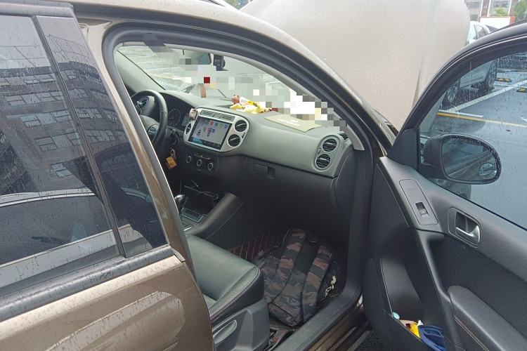 Used Volkswagen Tiguan 2017 300TSI Automatic Two-Wheel Drive Silk Road Luxury Edition
