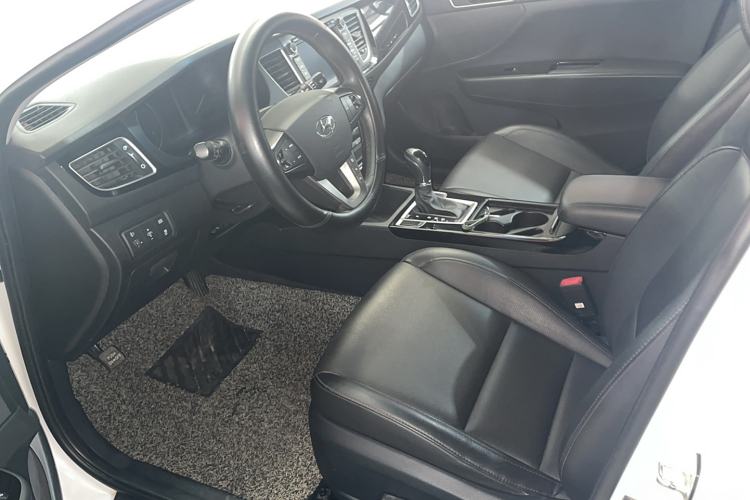 Used Hyundai Mistra 2014 1.8L Automatic Deluxe DLX Model
