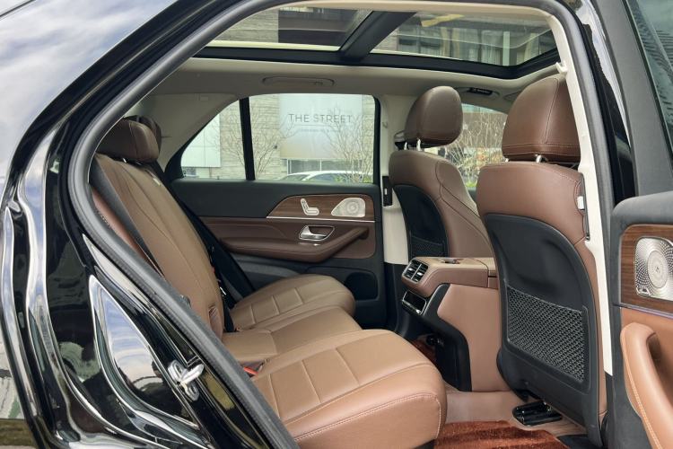 Used Mercedes-Benz GLE 2024 GLE 450 4MATIC Stylish Model