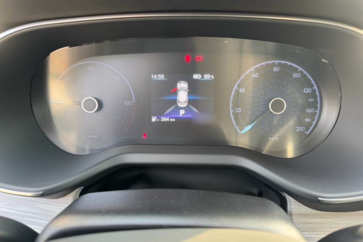 Used Hongqi E-QM5 2024 560km PLUS
