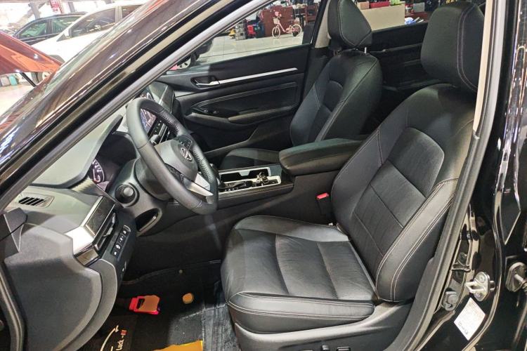 Used Nissan Teana 2022 2.0L XL-TLS Enjoyment Edition
