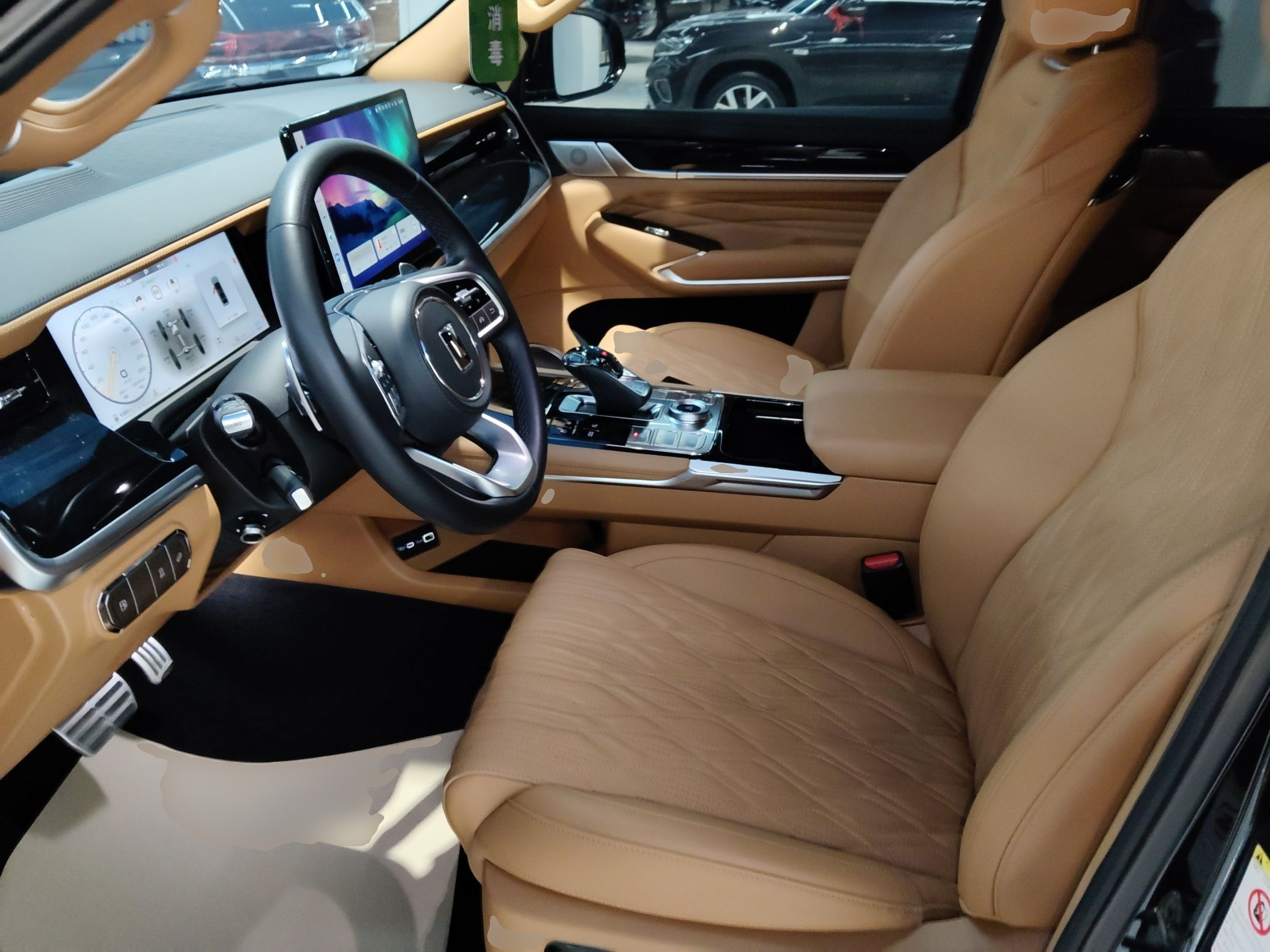 المقاعد الأمامية داخل السيارة