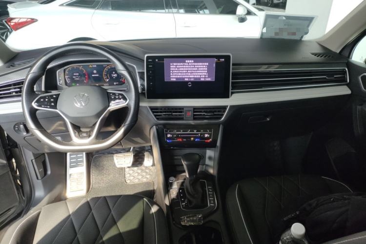 Used Volkswagen Tiguan L 2023 330TSI Automatic Two-Wheel Drive R-Line Enjoyment Edition