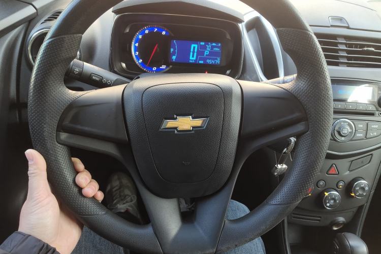 Used Chevrolet Trax 2016 1.4T Automatic Two-Wheel Drive Comfort Version with Sunroof
