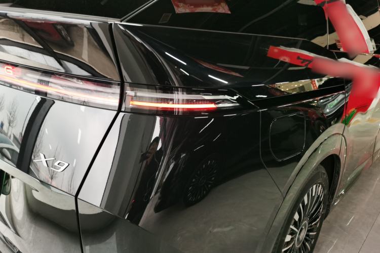 Used XPeng X9 2025 740 Ultra-Long Range Max