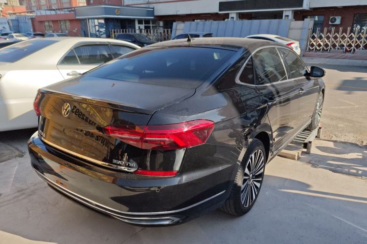 Used Volkswagen Passat 2020 Revised Version 330TSI Luxury Edition China VI Standard

