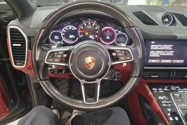 Used Porsche Cayenne 2023 Cayenne Coupé 3.0T Platinum Edition
