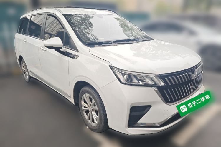 Used Wuling Jiachen 2022 1.5L Manual Light Comfort Edition

