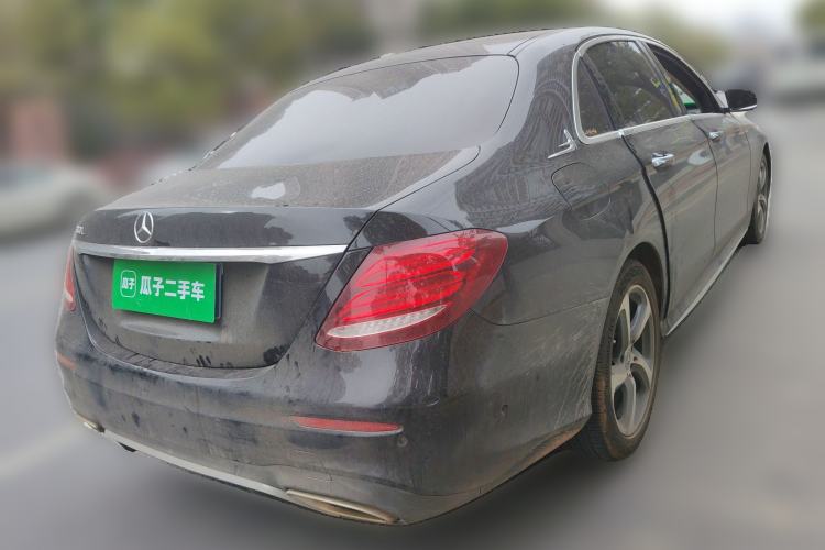 Used Mercedes-Benz E-Class 2019 E 300 L Sporty and Stylish Model
