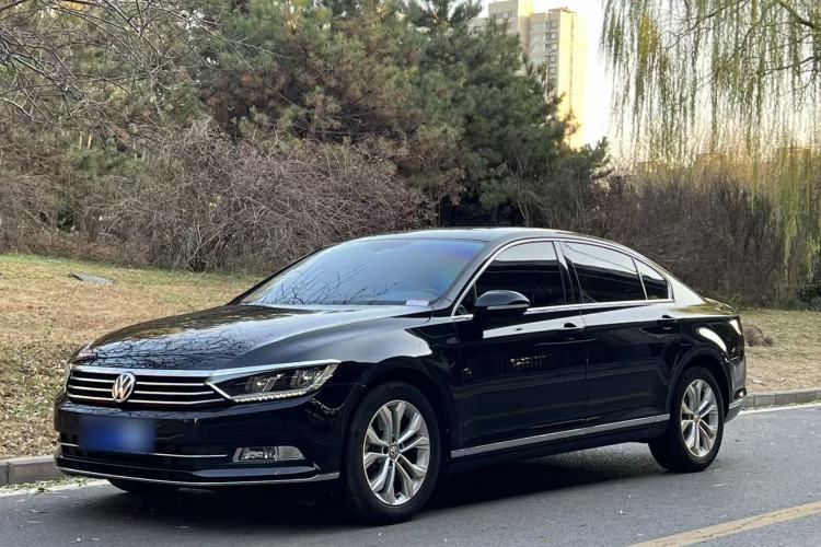 Used Volkswagen Magotan 2019 330TSI DSG Luxury Version China VI Standard