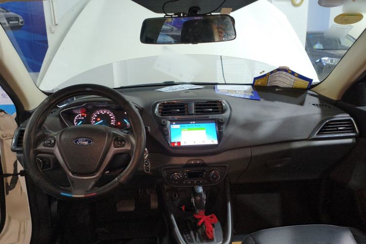 Used Ford Escort 2017 Happiness Edition 1.5L Automatic Fashion Version
