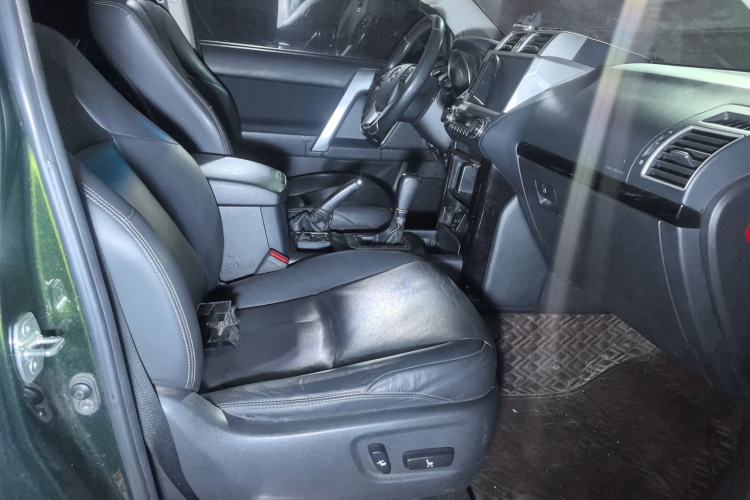 Used Toyota Prado 2016 2.7L Automatic Standard Edition
