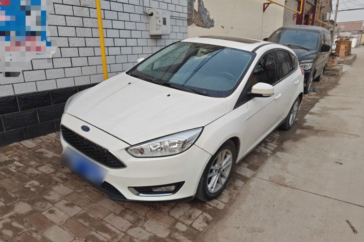 Used Ford Focus 2015 Hatchback EcoBoost 125 Automatic Supreme Style Edition
