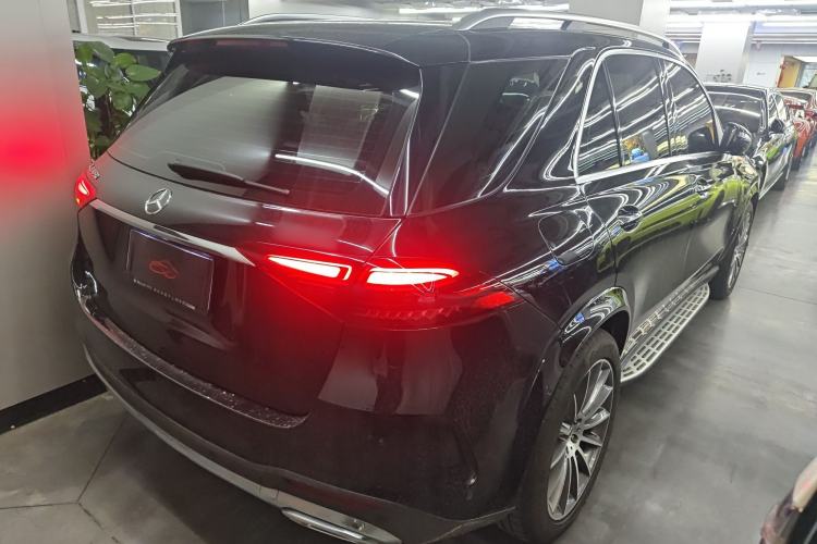 Used Mercedes-Benz GLE 2024 GLE 450 4MATIC Luxury Model
