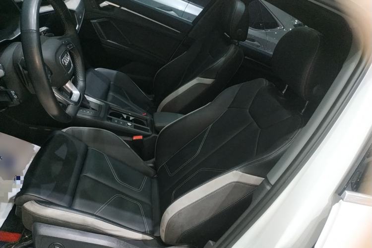 Used Audi Q3 2024 35 TFSI Fashion Dynamic Edition
