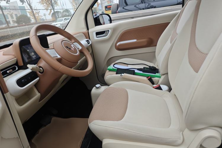 Used Wuling Hongguang MINIEV 2024 3rd Generation 215km Youth Edition
