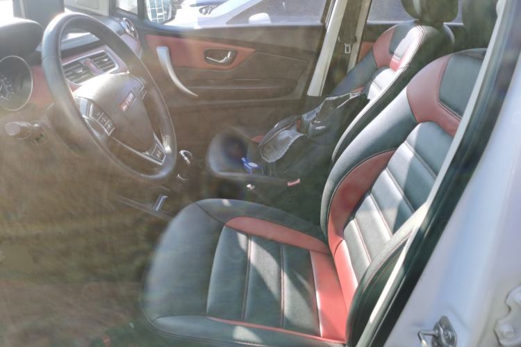 Used Haval H1 2015 1.5L Manual Luxury Model
