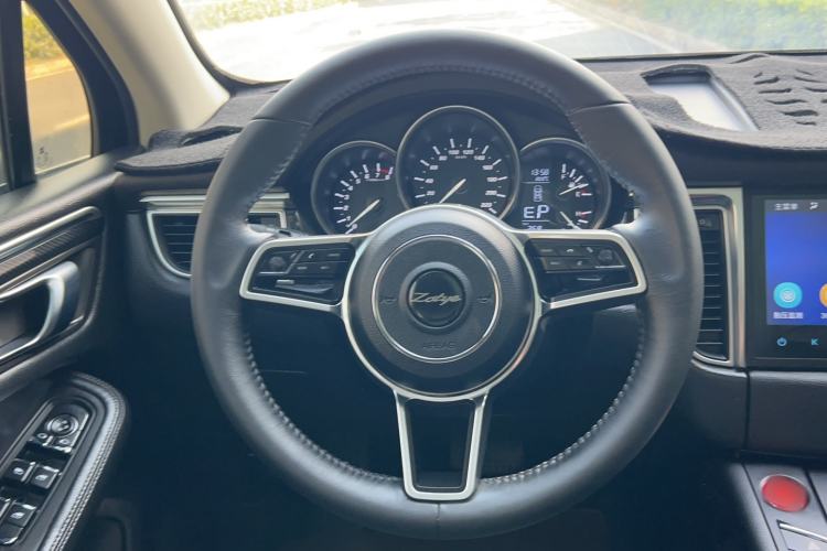 Used Zotye SR9 2017 2.0T Automatic Ultimate Light Edition
