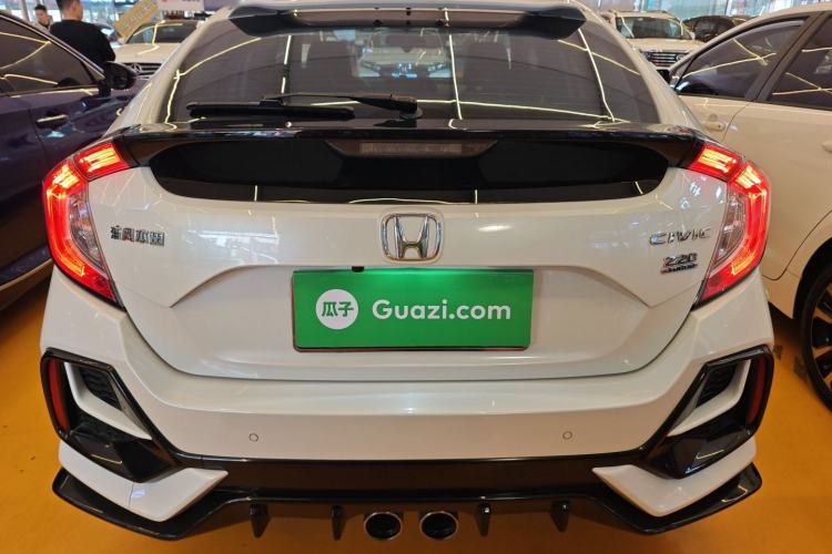 Used Honda Civic 2021 HATCHBACK 220TURBO CVT New Trendsetter