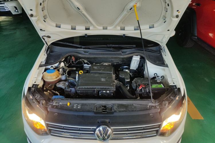 Used Volkswagen Polo 2016 1.4L Manual Fashion Model
