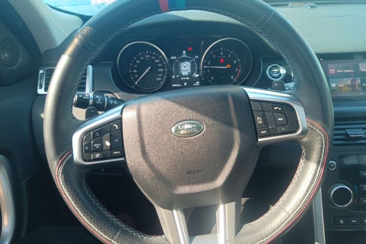 Used Land Rover Discovery Sport 2019 240 PS SE Version China VI Standard