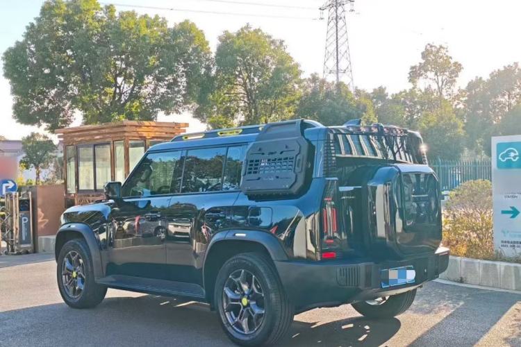 Used JETOUR Traveler 2023 2.0T All-Wheel-Drive CrossPRO