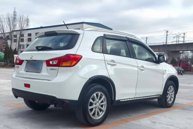 Used Mitsubishi ASX 2015 2.0L CVT Silk Road Commemorative Edition
