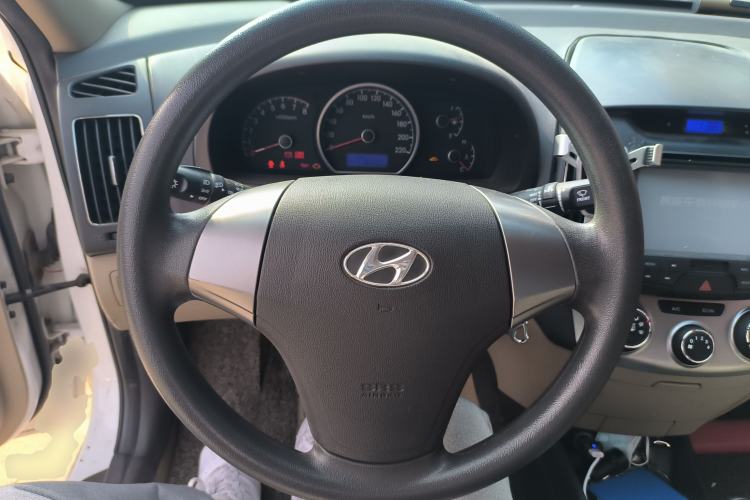 Used Hyundai Celesta 2011 1.6L Manual Comfort Version