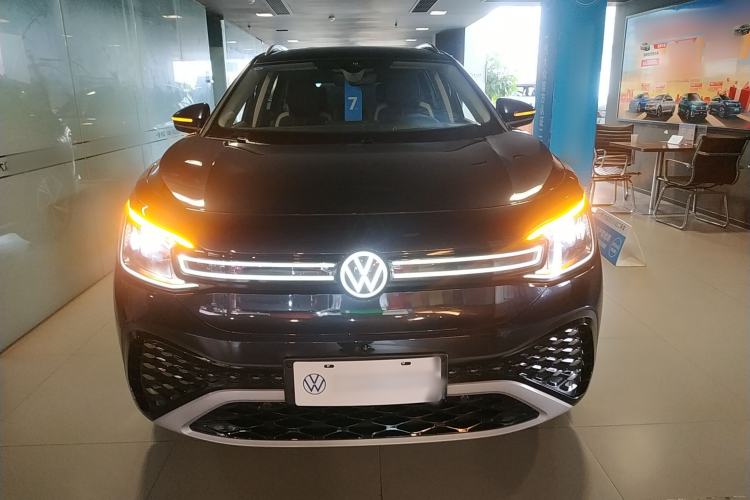 Used Volkswagen ID.6 CROZZ 2024 PRO Model
